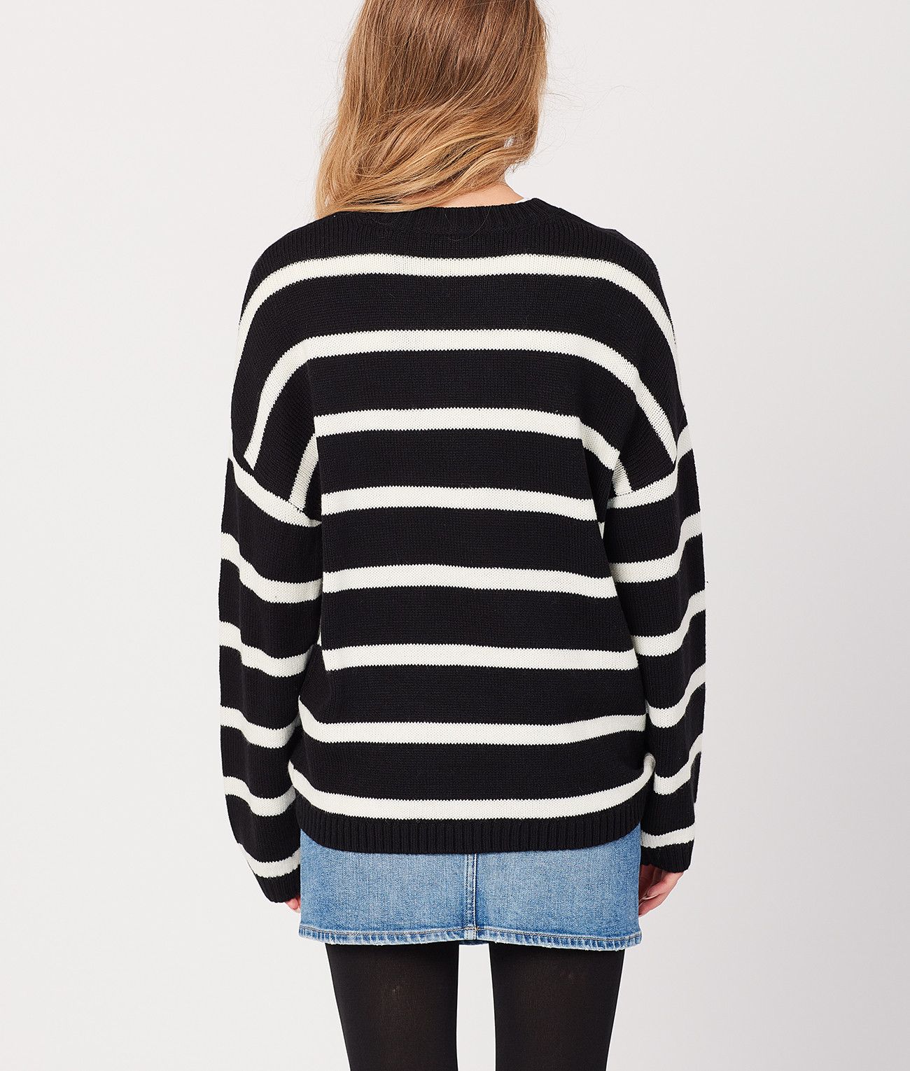 IZZY LOOSE SWEATER, BLACK
