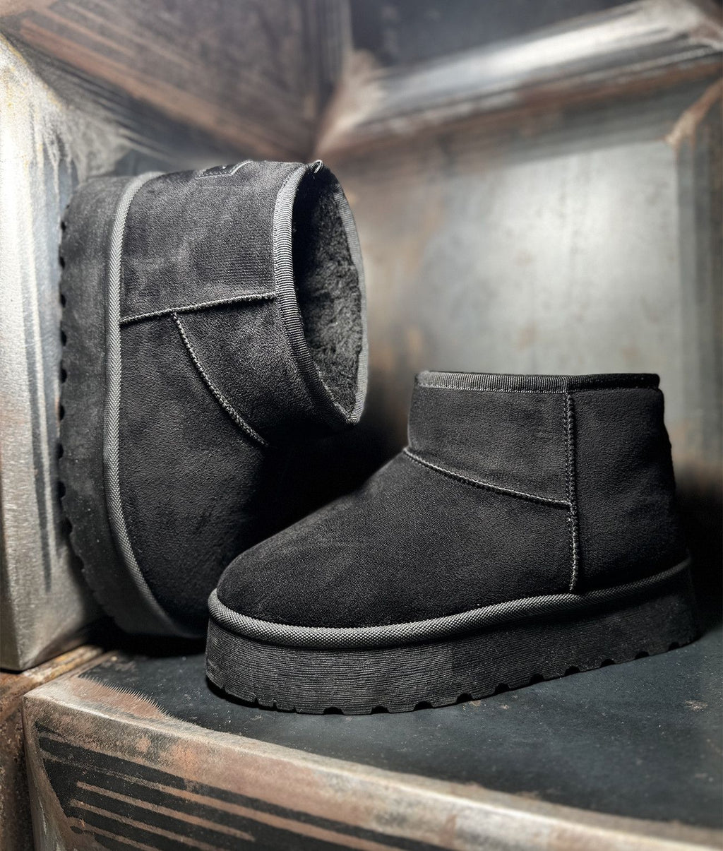 KISSA BOOTS, BLACK