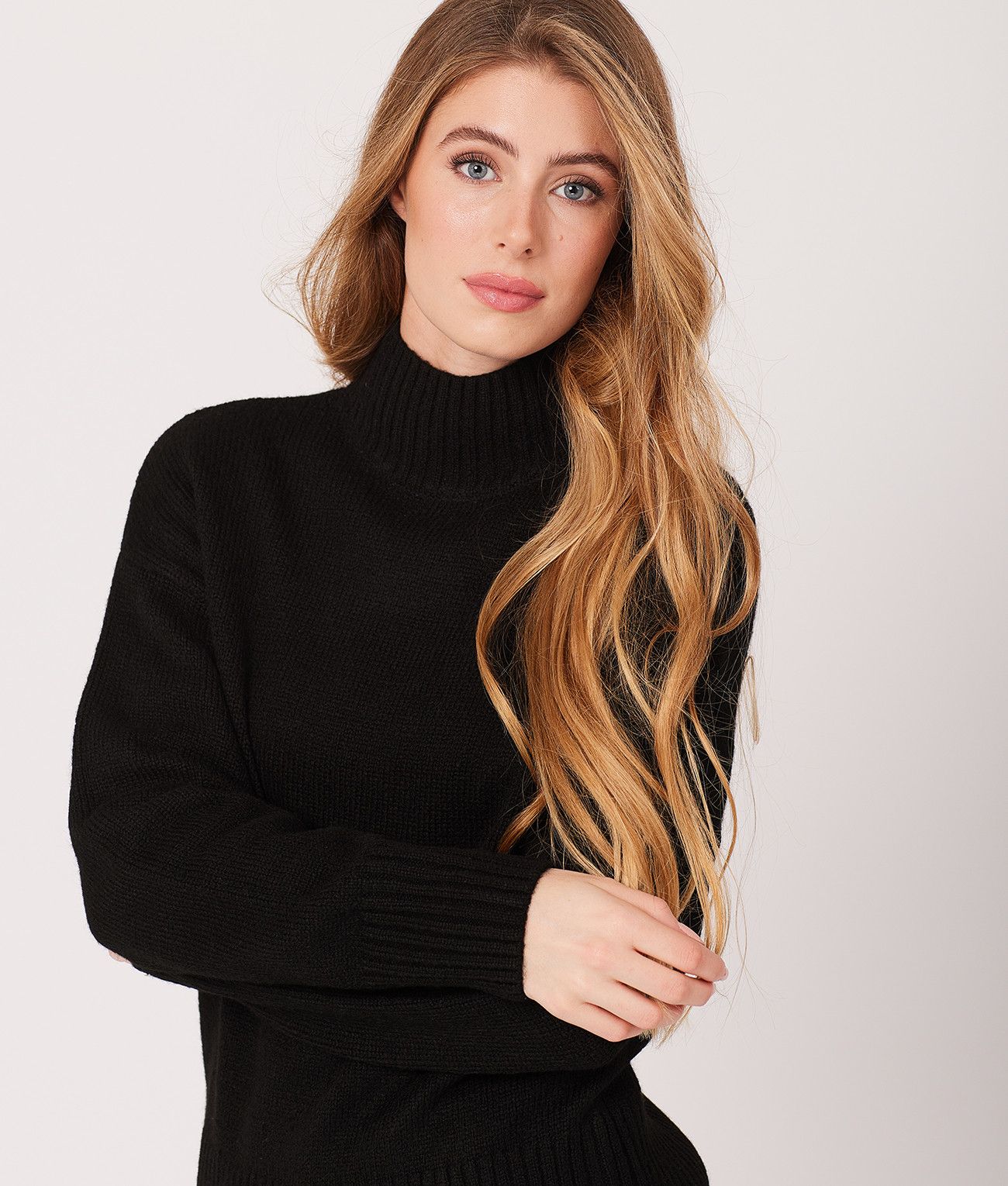 YAZLIN SWEATER, BLACK