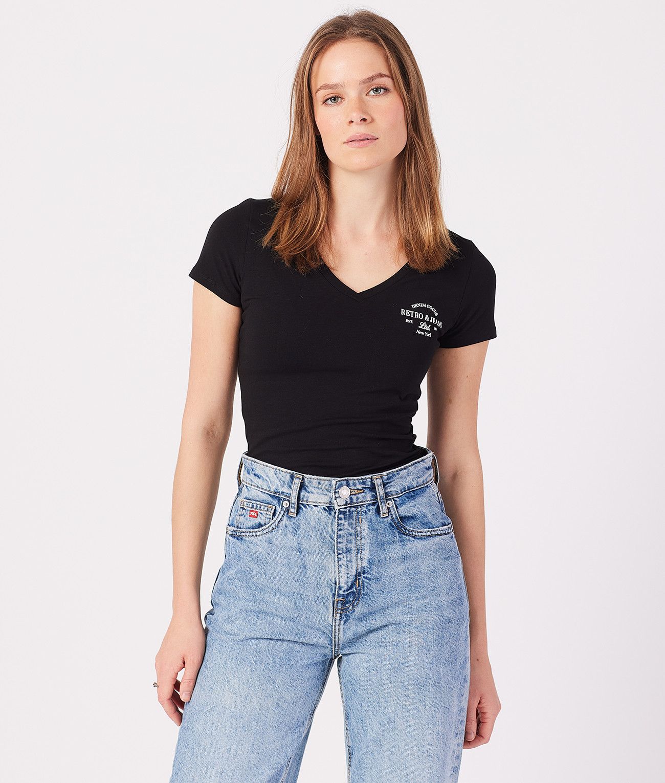 PETRA T-SHIRT, BLACK