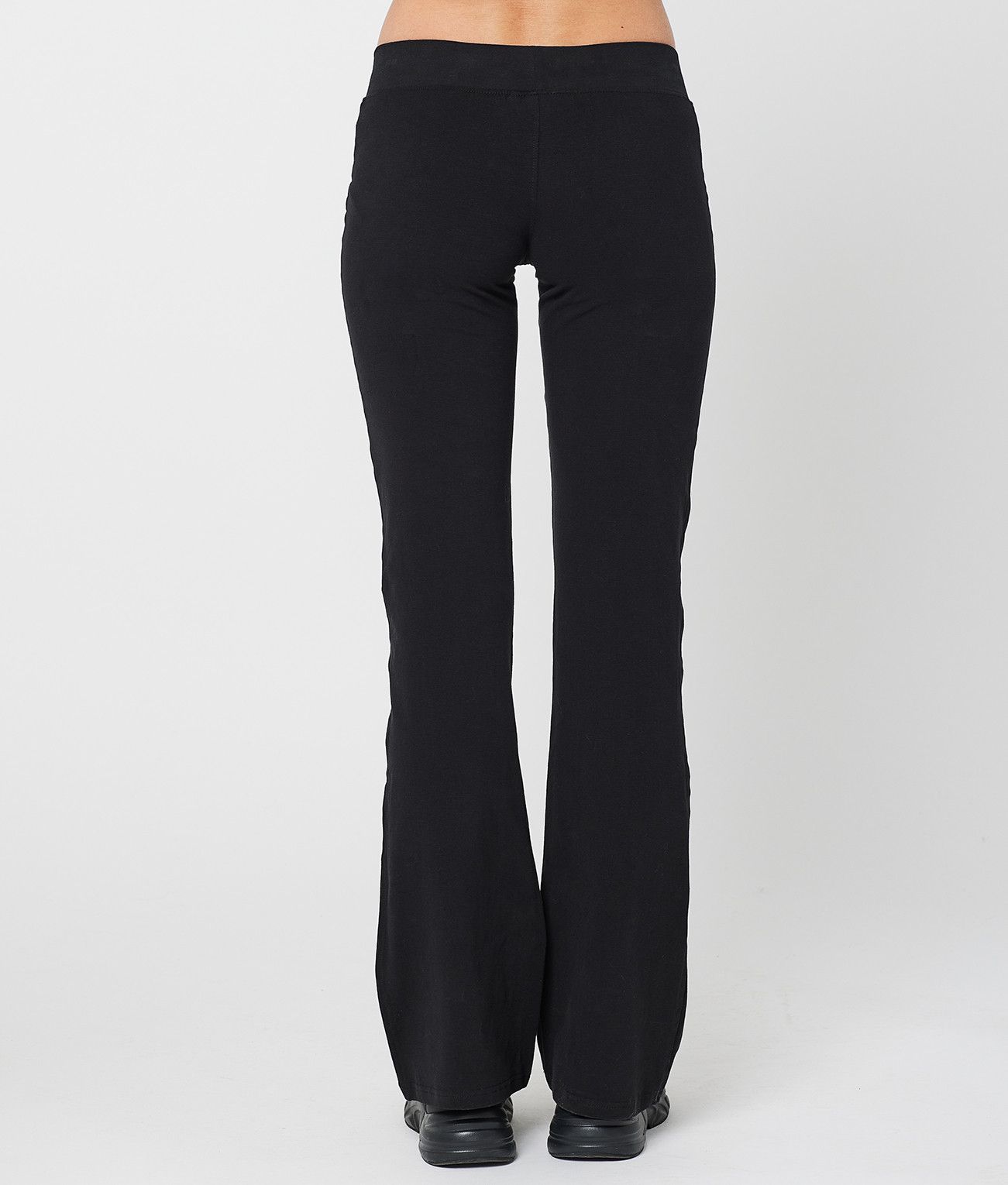 AVERY NŐI LEGGINGS, FEKETE