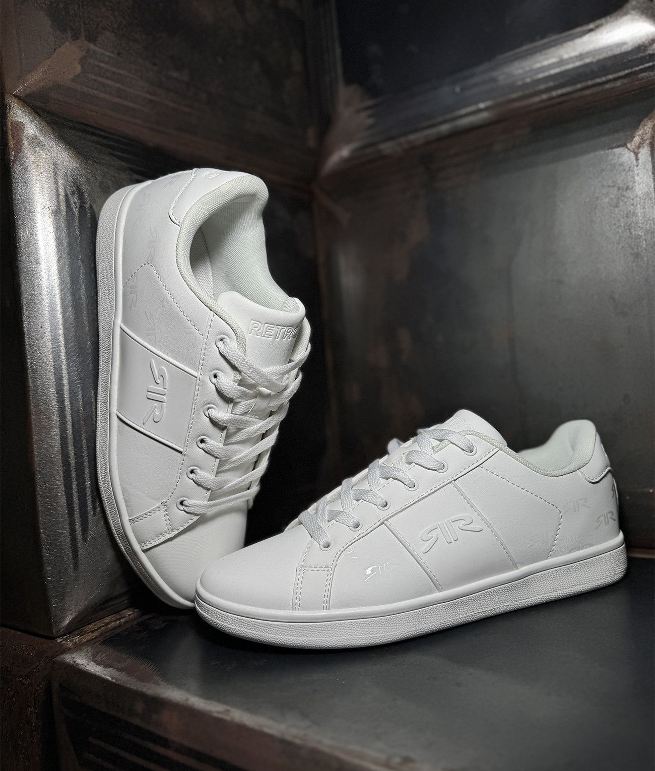 AUGUSTUS SNEAKERS SNEAKERS, WHITE