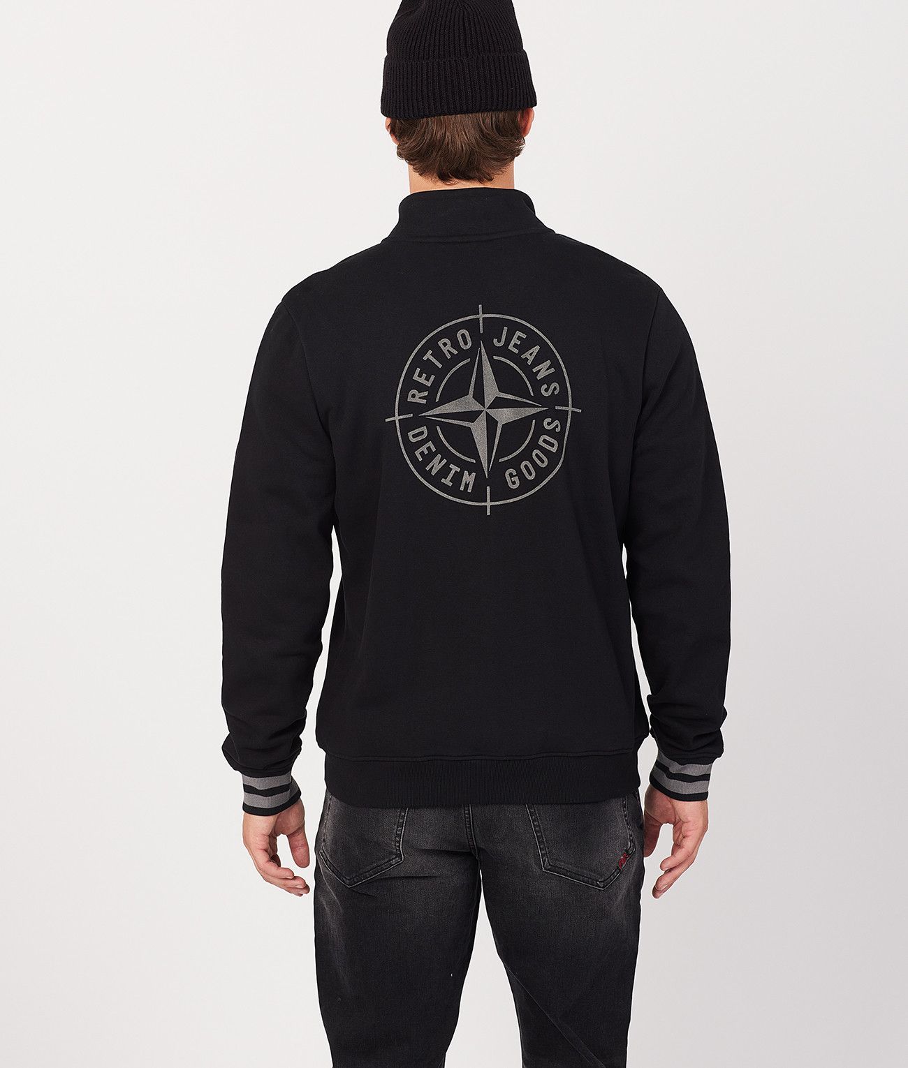 DENNIS ZIPUP JOGGING TOP, BLACK