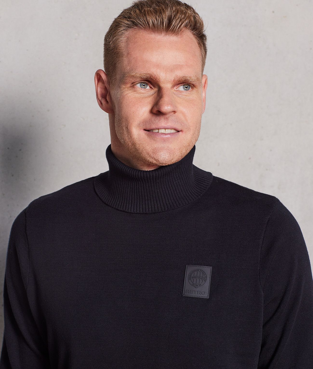 GOALKEEPER KÖTÖTT GARBÓ, FEKETE