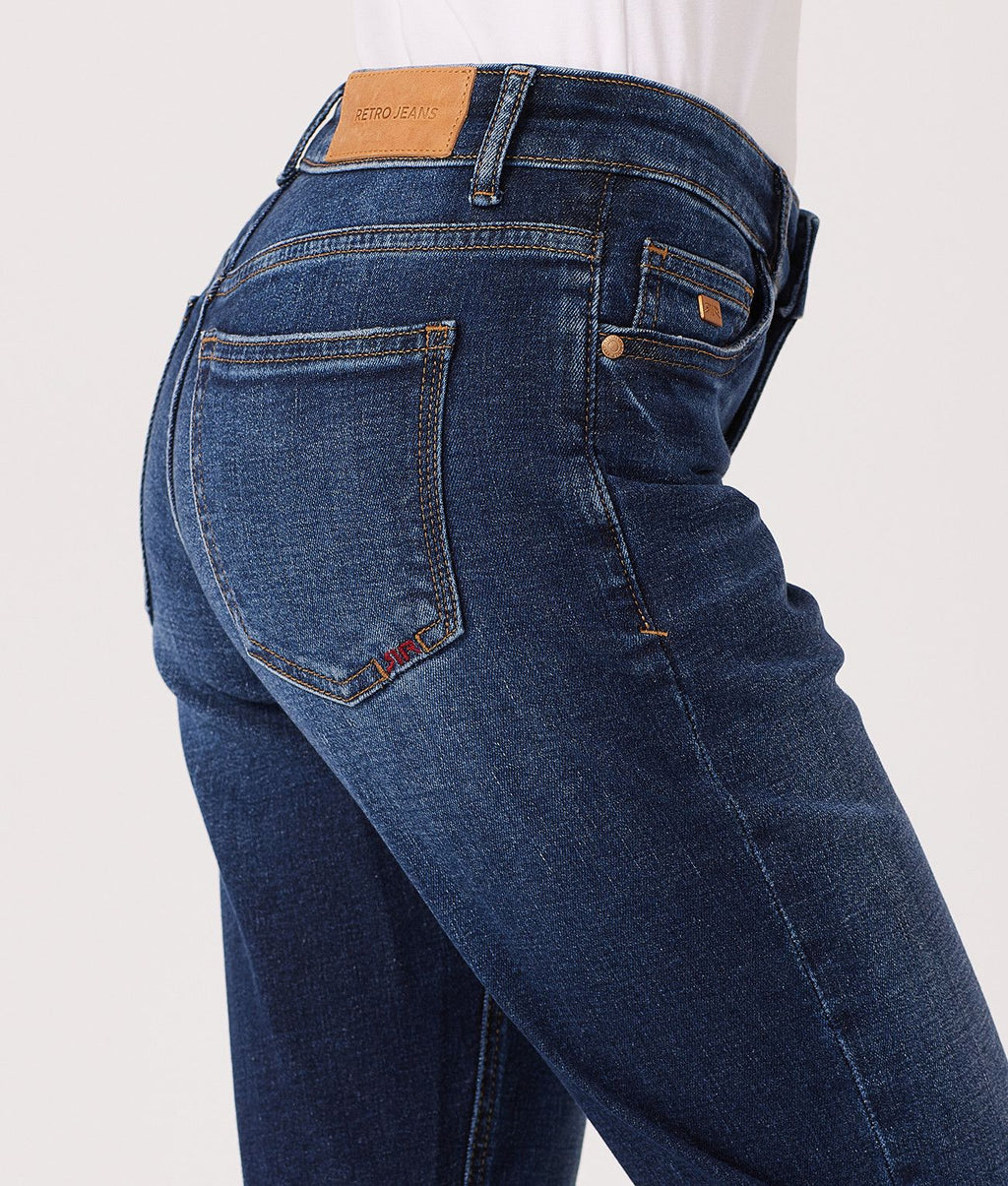 SMART BITCH CROPPED PANTS, W0655