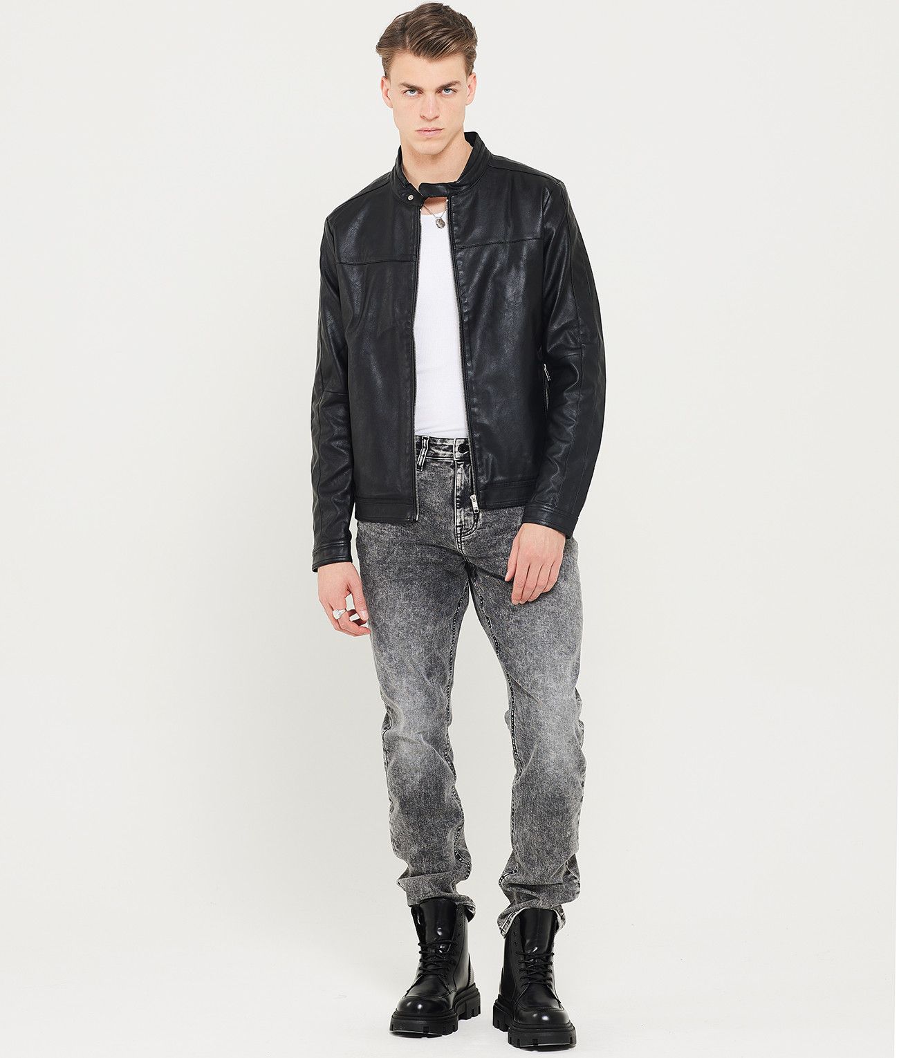 R964 FÉRFI FARMERNADRÁG, W0924