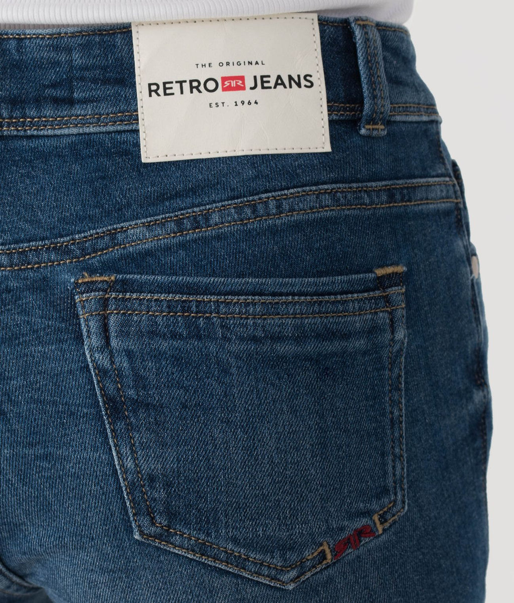 DEE BERMUDA SHORTS, W0511