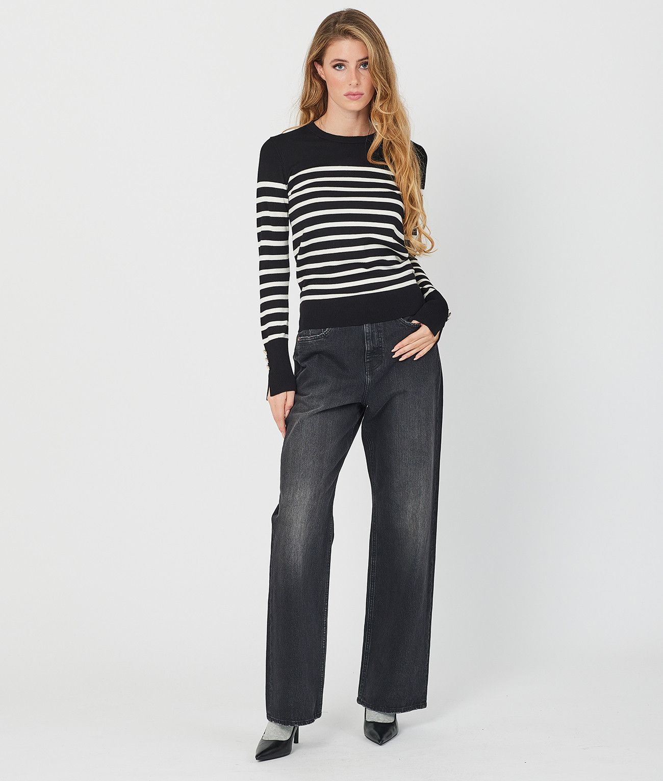 IZZY SWEATER, BLACK